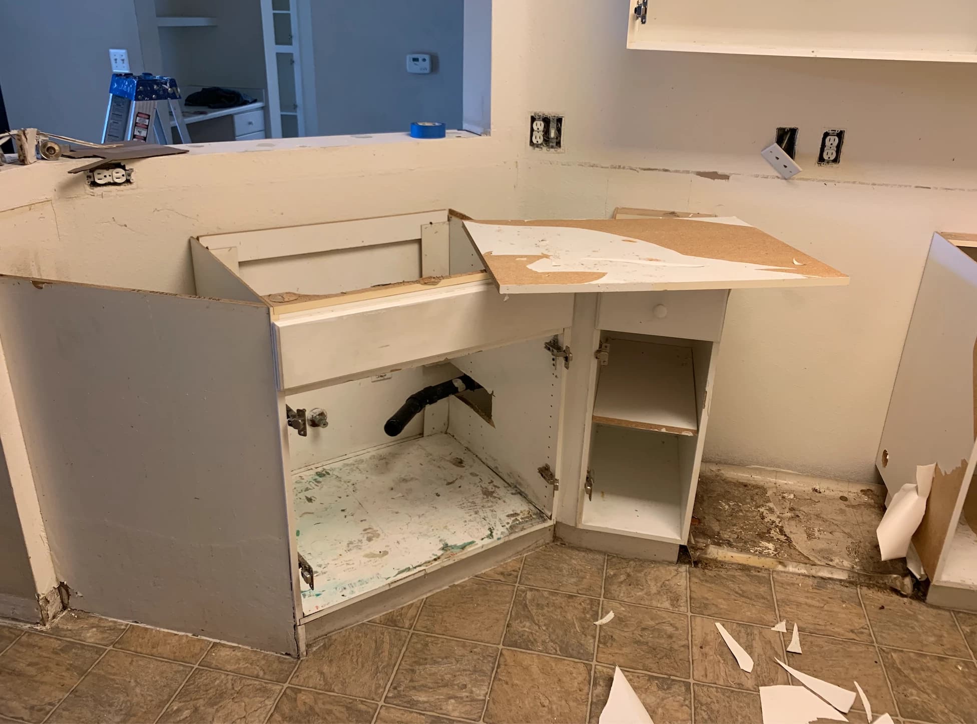 Bathroom drywall and wall finishing